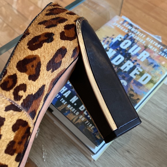 Diane von Furstenberg real fur-dyed calf fur pumps - Picture 6 of 11